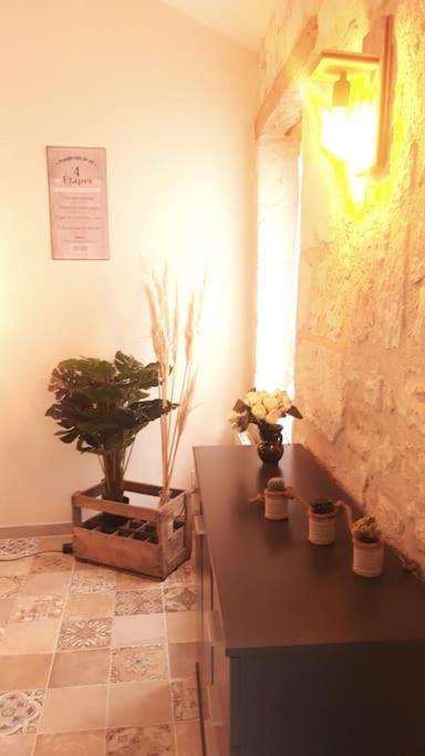 Logement Neuf Et Cosy Proche Centre Ville Chinon Bagian luar foto