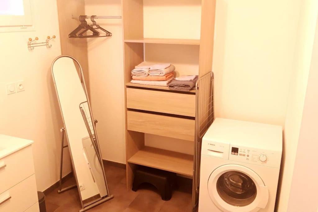 Logement Neuf Et Cosy Proche Centre Ville Chinon Bagian luar foto